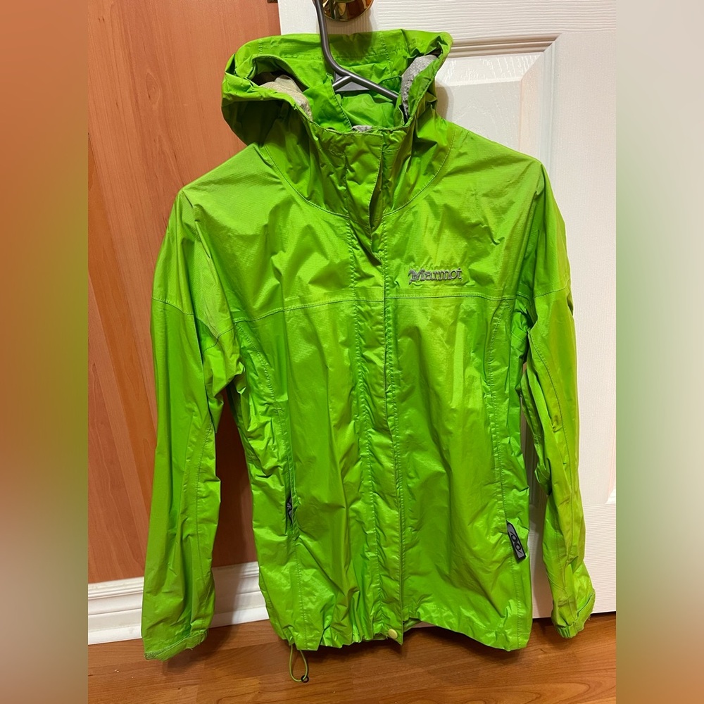 Marmot ladies size medium rain coat